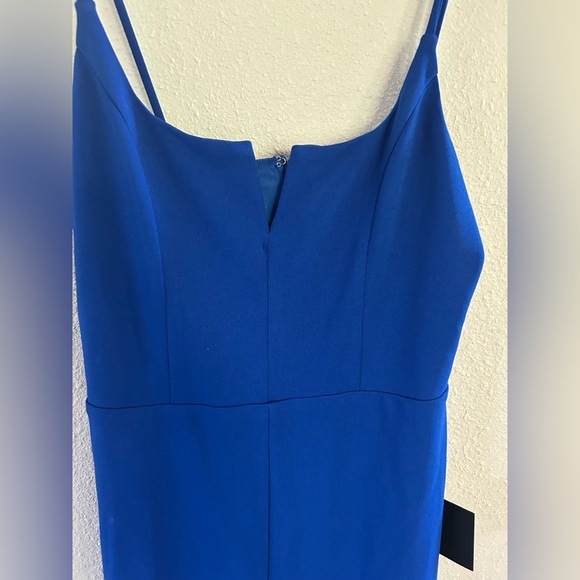 Lulus Elegant Royal Blue sleeveless wide leg Jumpsuit size M - Picture 4 of 7